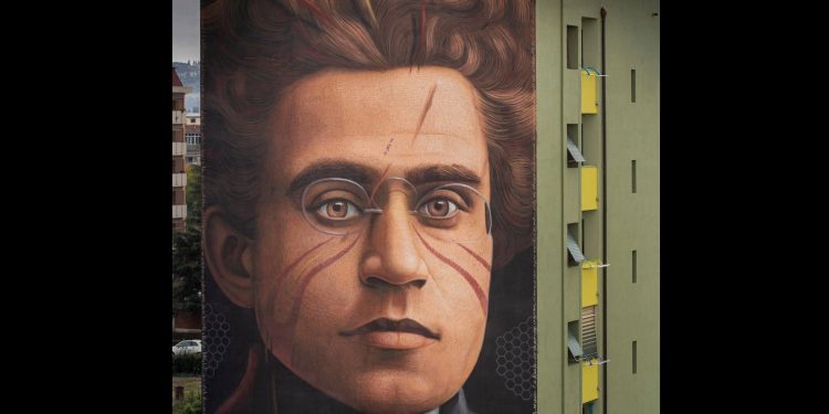 Firenze, ecco il murale di Jorit dedicato ad Antonio Gramsci