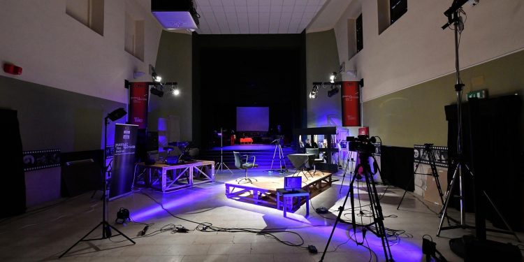 Aspetta la primavera, cultura. I festival del cinema in Sardegna