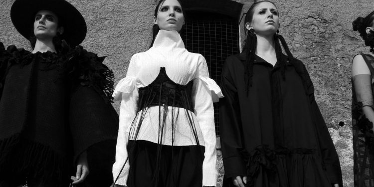 ‘Su Feli’, l’evento moda firmato Filippo Grandulli è un gioco di sussurri