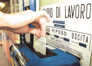 Il posto fisso: carte false pur di timbrare un cartellino?