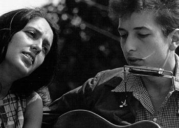 La risposta suona ancora nel vento. Gli ottant’anni di Bob Dylan e quel memorabile concerto di Cagliari