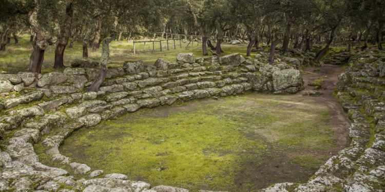 Bitti, la cultura per dire grazie dopo l’alluvione. Con #bittiriparte il paese offre i luoghi della bellezza