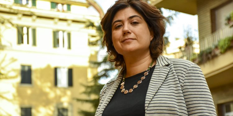 Carla Fiorentino e i superpoteri di una generazione, nel libro “Forty” ci svela perché è bello entrare negli ‘anta’