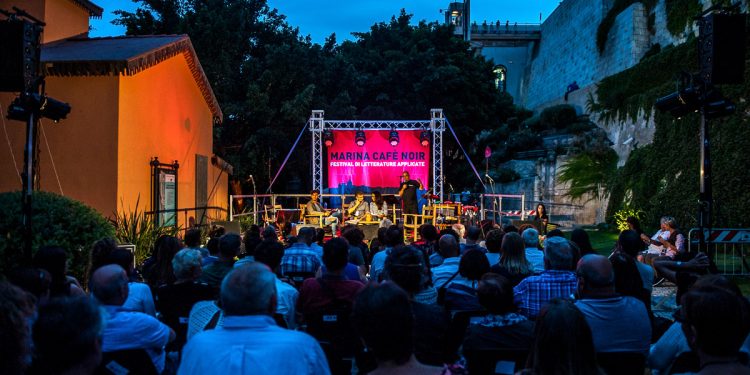 Marina Café Noir porta al mare di Cagliari i suoi marinai perduti. Per la 19esima edizione arrivano Nicola Lagioia, Viola Ardone, Giancarlo De Cataldo