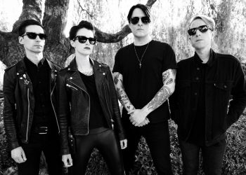 This Night The Actors Saved My Life