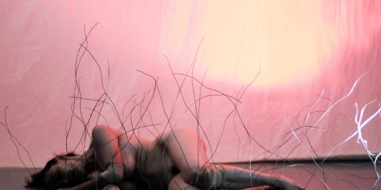 Teatro, arriva a Cagliari la compagnia romana Focus_2 con “Apparatus Matri”