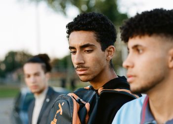 Da stasera fino a domenica appuntamento a Carbonia con ‘How to Film the World’, si apre con la mostra ‘Sguardi plurali’ e la performance di Vasco Brondi