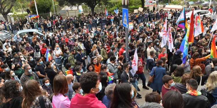 DDL Zan negato? Cagliari scende in piazza