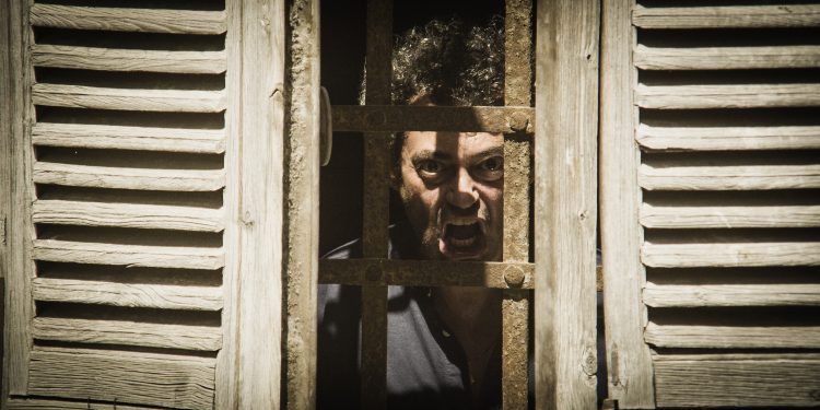 Cinema, Bonifacio Angius tra ombre e silenzi porta in scena i suoi piccoli Giganti