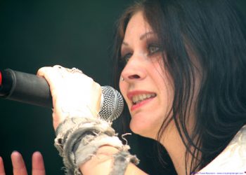 Strage di Kongsberg, tra le vittime Andrea Meyer, scrittrice e musicista con Aghast e Hagalaz’ Runedance