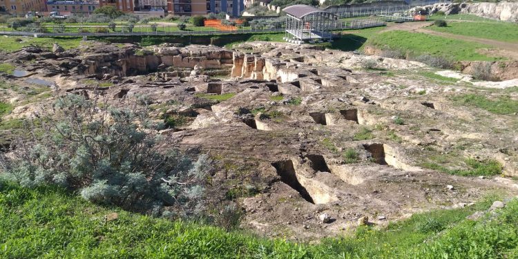 Tuvixeddu per Monumenti Aperti, il colle che parla della storia di Cagliari