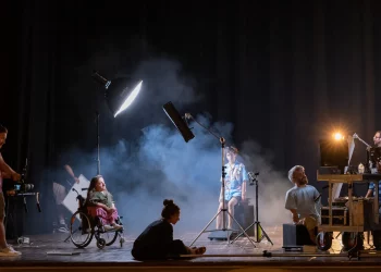 Al.Di.Qua Artists, un video manifesto per superare i muri tra arte e disabilità