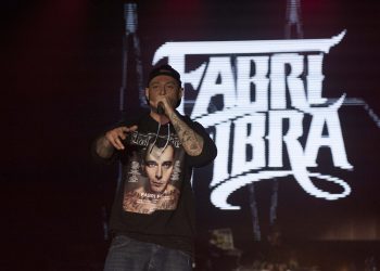 Caos – L’Enciclopedia Di Fabri Fibra