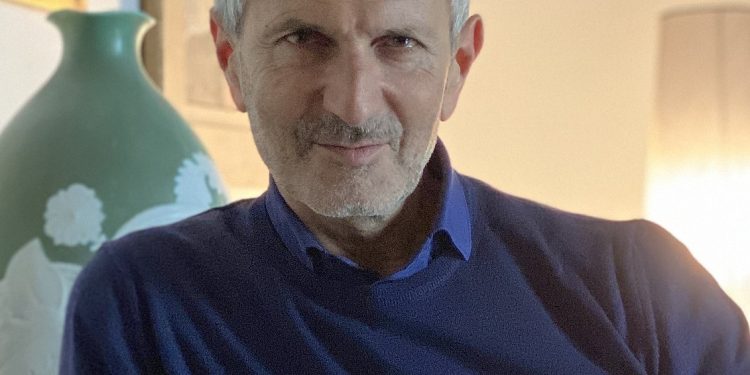 Rancore, arriva in libreria con Einaudi l’ultimo romanzo di Gianrico Carofiglio