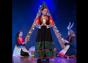 La bandita orgolesa Paska Devaddis rivive a teatro nello spettacolo di Anfiteatro Sud domenica al Teatro delle Saline di Cagliari con Akroama