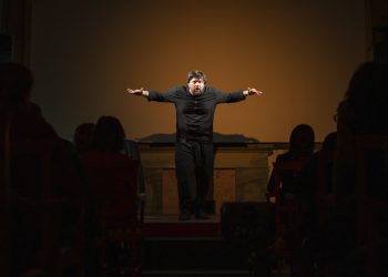 ‘Perdifiato’, con Alfonsina Strada la rivoluzione viaggia su due ruote