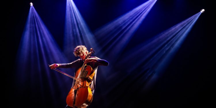 Cartoline sonore, un viaggio in musica tra i luoghi più suggestivi attorno a Viddalba. Tra gli ospiti Sven Helbig, Sebastian Piano, Stefano Guzzetti, Ed Carlsen