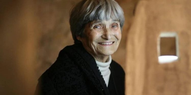 A Ulassai la seconda edizione di ‘Un filo bianco, arte musica e letteratura sulle trame di Maria Lai’ con giornalisti, scrittori, antropologi e registi