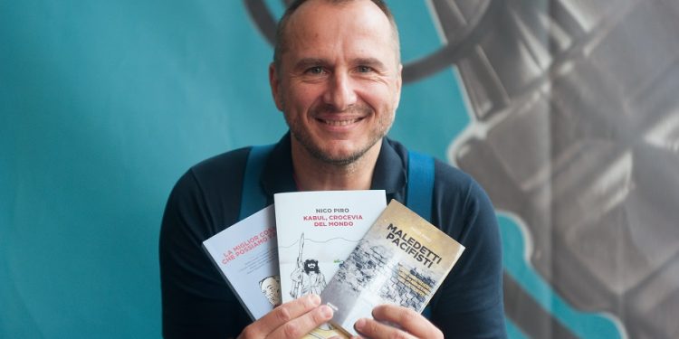 “Maledetti pacifisti”, il giornalista Nico Piro smonta la retorica della guerra