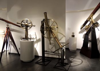 Ritrovate le lettere di Annibale de Gasparis, cacciatore di asteroidi nella Napoli dell’Ottocento