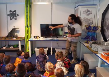 Dalle galassie lontanissime ai minuscoli microbi, un mondo di saperi per la nuova edizione di FestivalScienza