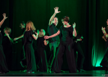 Spettacolo Aperto, quando il corpo diventa strumento. A Cagliari il concerto di body music Corpi che Suonano