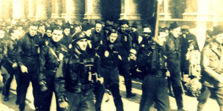 Dalla Marcia su Roma a quella su Cagliari, dal manganello al giorno delle “decisioni irrevocabili”