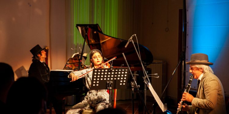 Nuovi appuntamenti a Cagliari per PuntodivistaFilmFestival, in programma anche il cine-concerto “Satie nel Metrò” di Laborintus