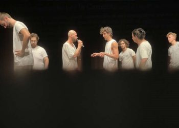 Prosegue a Cagliari la rassegna Teatro contemporaneo di Akròama, da mercoledì a sabato si parla di politica con tre generazioni a confronto