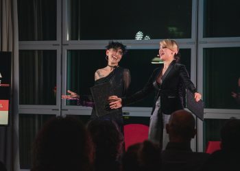 “Assenza più acuta presenza”, successo a Cagliari per il Lucido Festival  con l’ironia e la cifra trasgressiva di LucidoSottile