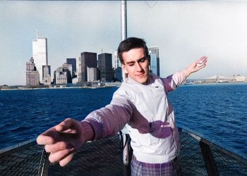 Il mondo della musica piange Terry Hall, il cantante degli Specials si è spento ieri a 63 anni