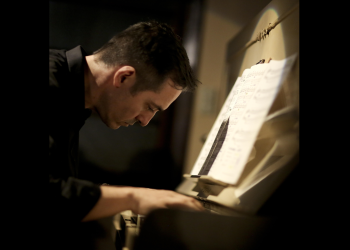 Stefano Guzzetti firma il nuovo disco “Hexa”: “La vita è un viaggio con una partenza certa e una destinazione ignota”