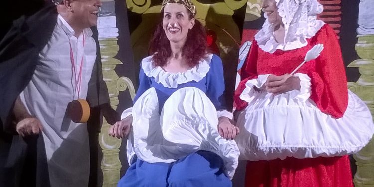 Al via la rassegna di Famiglie a Teatro alle Saline di Cagliari, il primo appuntamento è con Alice e il paese delle Meraviglie di Tragodia