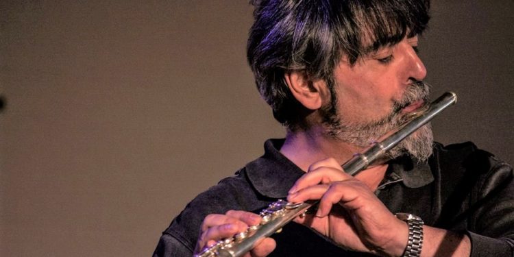 Musica, a Sinnai in scena il compositore e musicista Pierpaolo Meloni con il progetto jazz-prog Akroasis