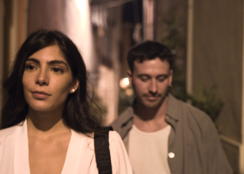 “Sono qui, resta”, una Cagliari poetica fa da sfondo al primo cortometraggio di Giulia Fo