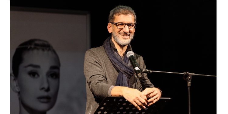 Fabio Stassi in Sardegna per il festival Éntula con ‘Notturno francese’, una nuova avventura per il detective Vince Corso