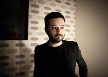 Il musicista, artista e scrittore Lory Muratti in Sardegna per un mini tour tra Cagliari, Sassari e Ussana