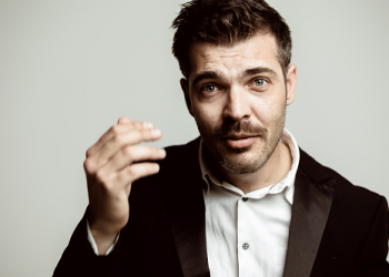 Le radici delle isole, Matteo Leone firma il secondo disco “Raixe” per S’ardmusic