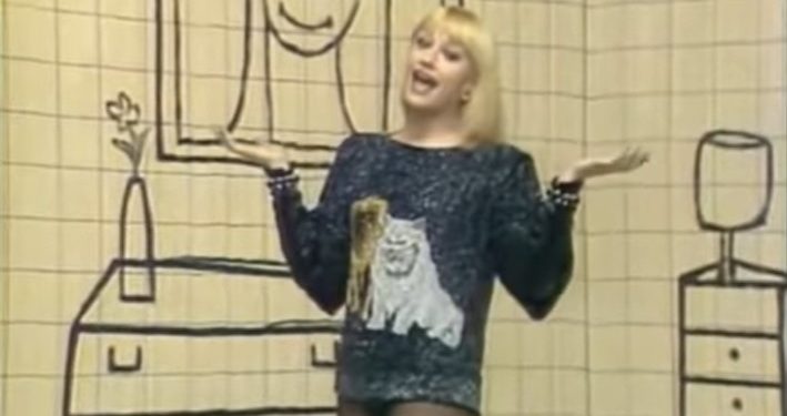 A far l’amore comincia tu, dopo aver letto le istruzioni. A ottant’anni dalla sua nascita abbiamo ancora bisogno di Raffaella