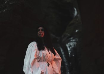 “Animas”, l’inno alle creature della terra di Ilienses