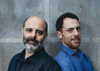 “Il sogno di una cosa”, Teho Teardo porta in Sardegna il romanzo di Pasolini: “C’è stato un tempo in cui i clandestini eravamo noi”