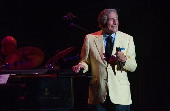 Tony Bennett, una vita dedicata alla musica. Il 21 luglio ci lascia uno degli artisti più longevi e prolifici di sempre