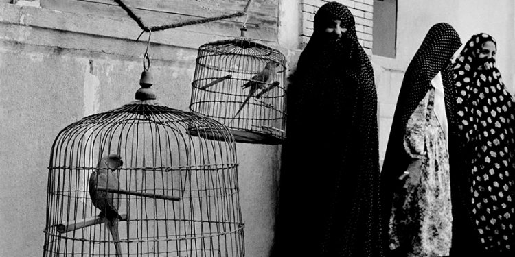 Inge Morath, una vita in viaggio. Al Palazzo di Città di Cagliari la retrospettiva dedicata alla fotografa austriaca