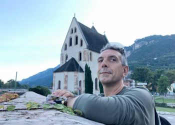 “Il mare sopra”, nel libro di Fabio Marceddu il racconto dell’innocenza perduta tra le periferie cagliaritane