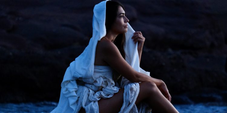 Superare i confini e andar per mare con “Nemos”, l’ultima Odissea del regista Marco Antonio Pani