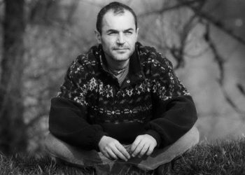 La leggerezza di Sergio Atzeni, quando i sardi leggevano le stelle e la terra non sentiva il peso del loro corpo