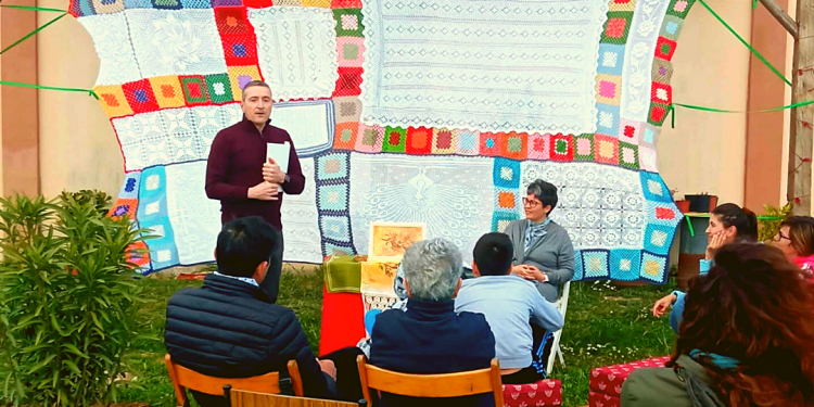 Tradizione e bellezza, a Capoterra c’è Musciuridda, l’associazione che coltiva l’arte delle piccole cose