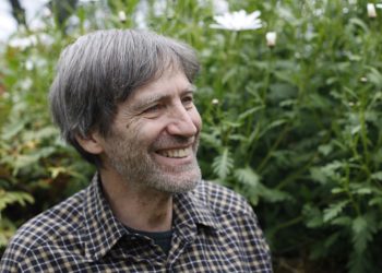 “Oltre la rete”, il meraviglioso mondo di S.V. nel nuovo attesissimo romanzo di Alberto Capitta