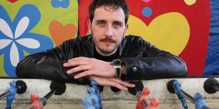 Quando gli animali insegnano agli umani ad essere umani. Sedici storie in “Quello che non dicono” di Riccardo Gazzaniga