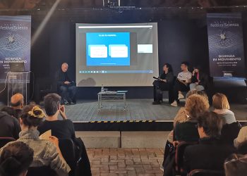 “Iniziamo da molto piccoli a dire le bugie”, così Gianfranco Denes spiega perché mentiamo al FestivalScienza Cagliari